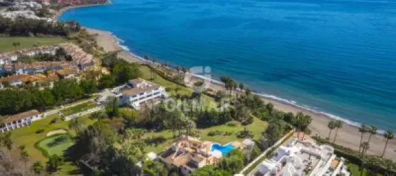 8 bedrooms Villa in Estepona, Spain No. 24238 14