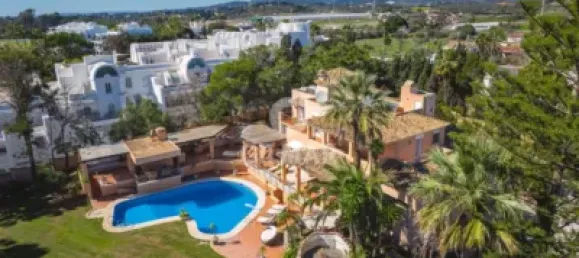 8 bedrooms Villa in Estepona, Spain No. 24238 17