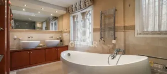 8 bedrooms Villa in Estepona, Spain No. 24238 26