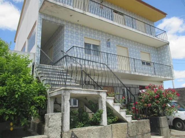 5 chambres Maison à Travancinha, Portugal No. 170140