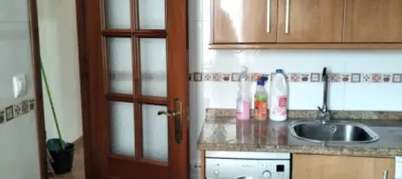 3 bedrooms Apartment in Oviedo, Spain No. 167889 3