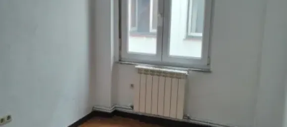 3 bedrooms Apartment in Oviedo, Spain No. 167889 11