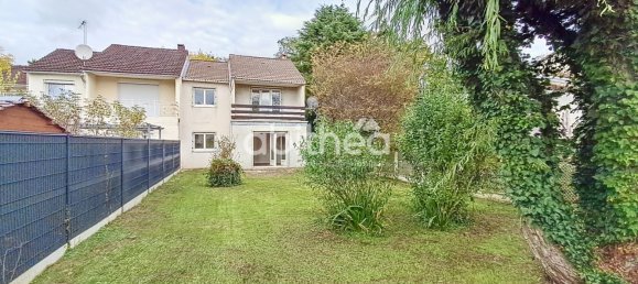 3 bedrooms House in Lesigny, France No. 186856 18