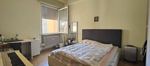 4 bedrooms Apartment in Pesaro, Italy No. 329937 6
