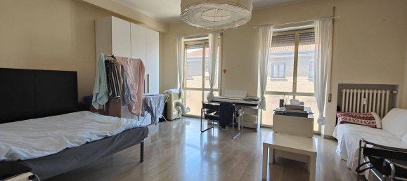 4 bedrooms Apartment in Pesaro, Italy No. 329937 8