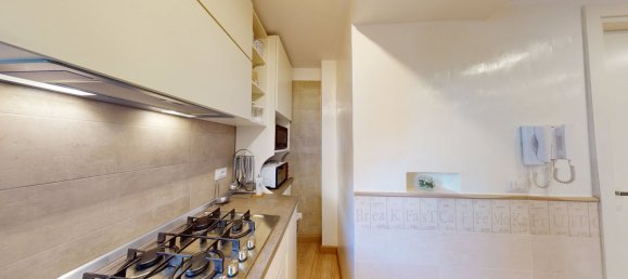 2 Schlafzimmer Wohnung in Naples, Italy, Nr. 206776 19