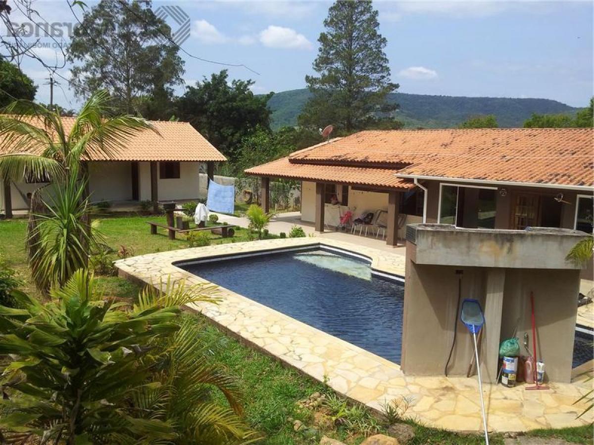 Дом с 4 спальнями в Сан-Паулу, Бразилия № 434631