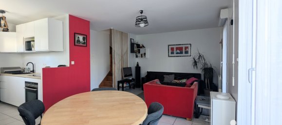 2 Schlafzimmer Doppelhaus in Villeurbanne, France, Nr. 343979 4