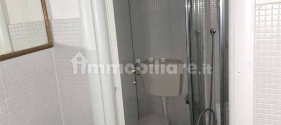 Imóvel comercial de 2 divisões em Genoa, Italy N.º 31691 11