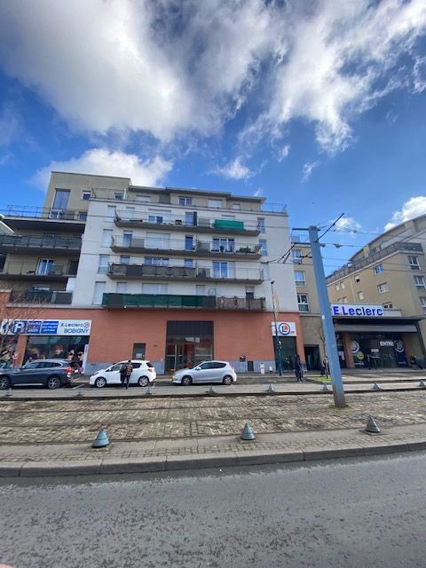 2 Schlafzimmer Wohnung in Bobigny, France, Nr. 183718