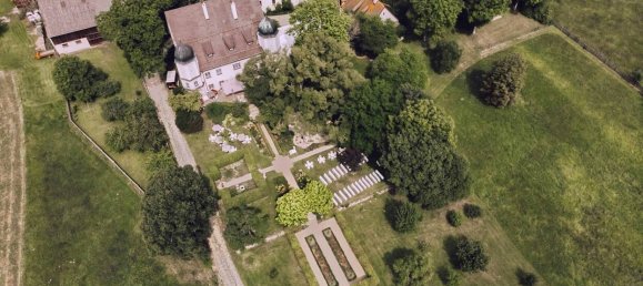 Здание с 6 спальнями в Кельхайм, Германия № 191496 2