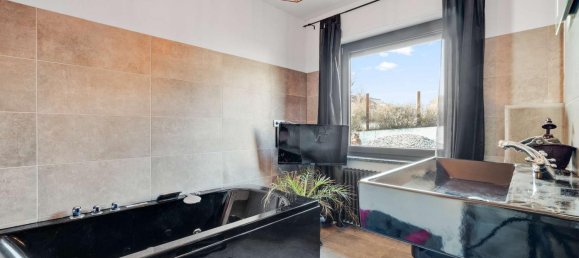 3 bedrooms House in Kulmbach, Germany No. 42671 12