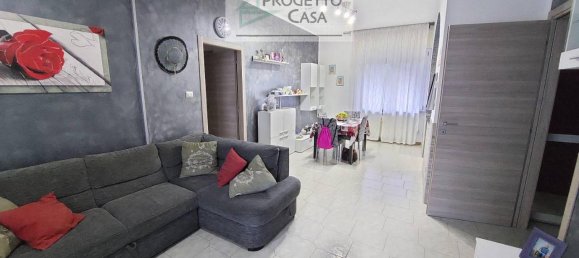 3غرفة شقة في Omegna, Italy رقم 28233 5