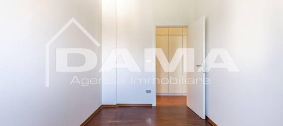 5 rooms Apartment in Forlì, Italy No. 35893 24