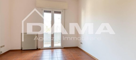 5 rooms Apartment in Forlì, Italy No. 35893 20