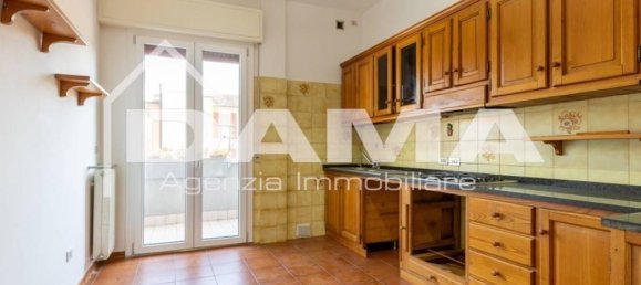 5 rooms Apartment in Forlì, Italy No. 35893 15