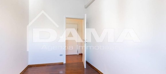 5 rooms Apartment in Forlì, Italy No. 35893 9