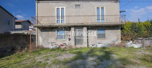 5 rooms House in Cesena, Italy No. 260573 2