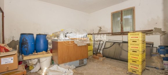 5 rooms House in Cesena, Italy No. 260573 14