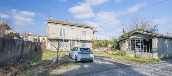 5 rooms House in Cesena, Italy No. 260573 6