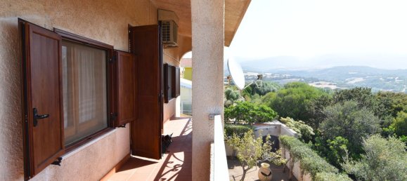 3 rooms Apartment in Cuglieri, Italy No. 297085 10