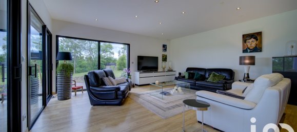 4 bedrooms House in Maizeroy, France No. 216585 5