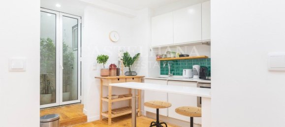 9 bedrooms Apartment in Lisbon, Portugal No. 117048 21