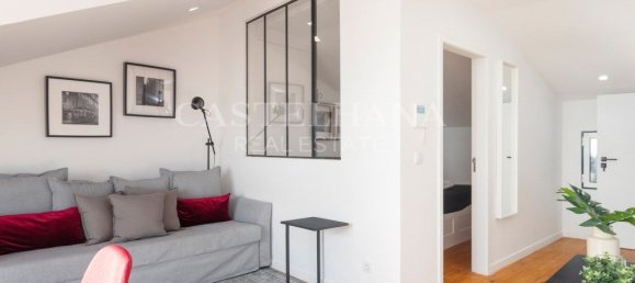 9 bedrooms Apartment in Lisbon, Portugal No. 117048 4