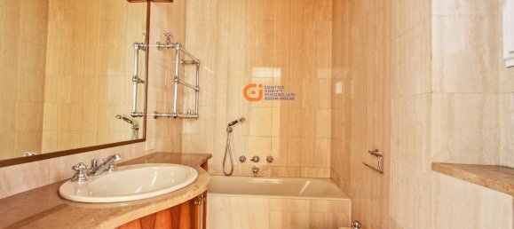 3 Schlafzimmer Wohnung in Rome, Italy, Nr. 359145 15