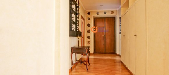 3 Schlafzimmer Wohnung in Rome, Italy, Nr. 359145 18