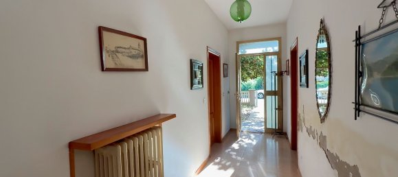 8 rooms House in Alfonsine, Italy No. 307108 19