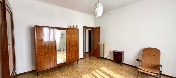 8 rooms House in Alfonsine, Italy No. 307108 44