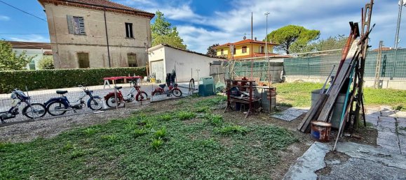 8 rooms House in Alfonsine, Italy No. 307108 16