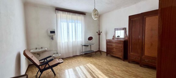 8 rooms House in Alfonsine, Italy No. 307108 42