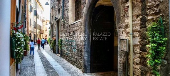 Studio in Como, Italy No. 11516 3