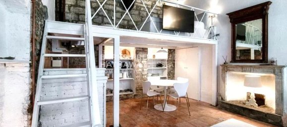 Studio in Como, Italy No. 11516 31