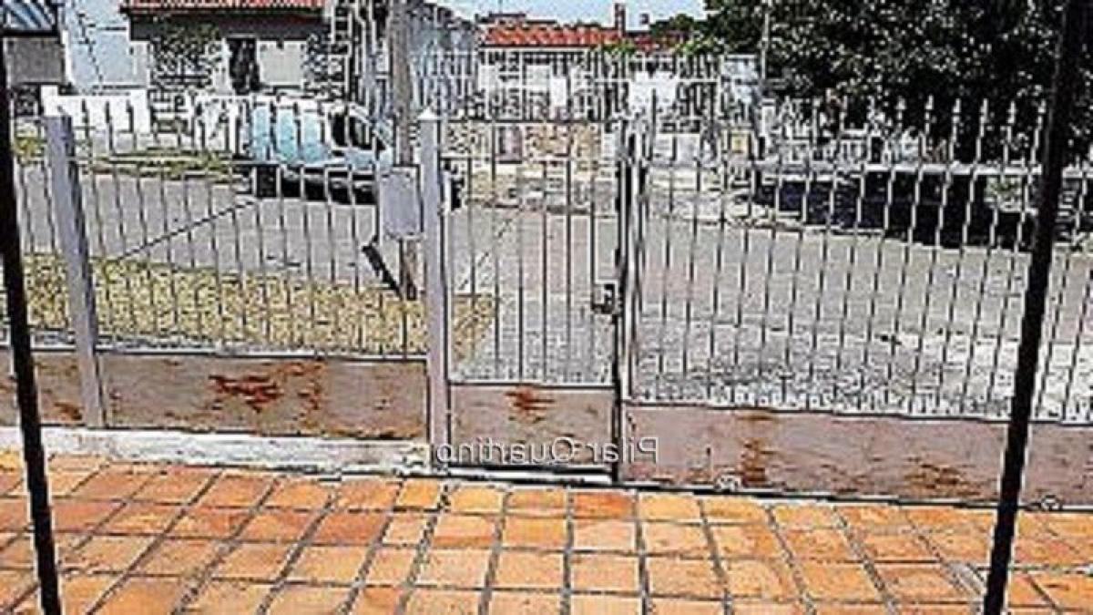 Дом с 3 спальнями в Монтевидео, Уругвай № 10709