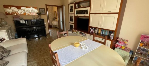 5 bedrooms Penthouse in Istrana, Italy No. 371918 6