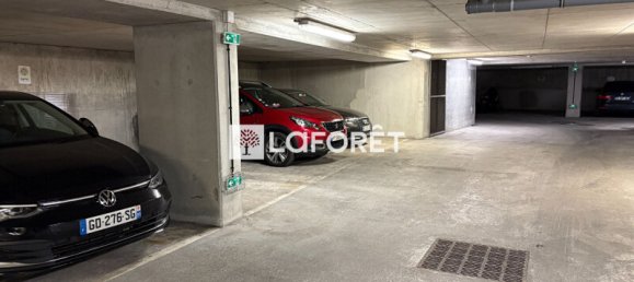 1 bedroom Parking in Bagnolet, France No. 332278 4