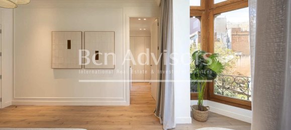 Apartamento T3 em Eixample, Spain N.º 159308 30