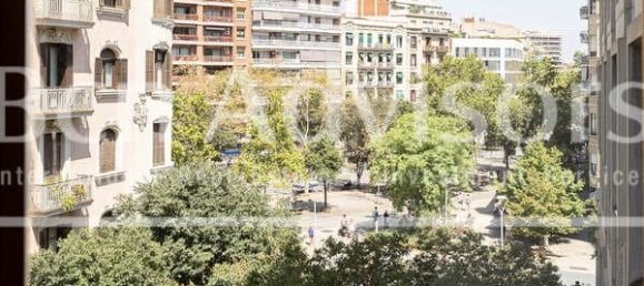 Apartamento T3 em Eixample, Spain N.º 159308 36