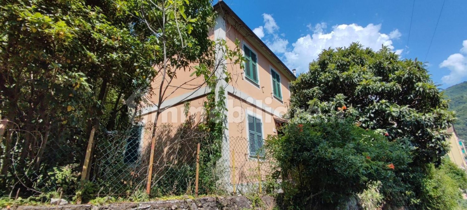 3 Schlafzimmer Haus in Genoa, Italy, Nr. 96430