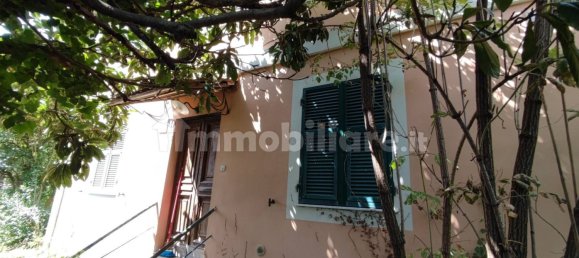 3 Schlafzimmer Haus in Genoa, Italy, Nr. 96430 4