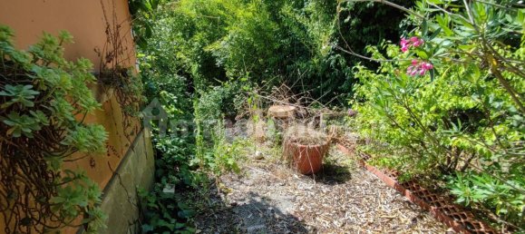 3 Schlafzimmer Haus in Genoa, Italy, Nr. 96430 3