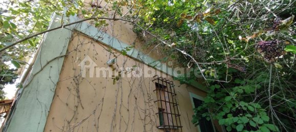 3 Schlafzimmer Haus in Genoa, Italy, Nr. 96430 5