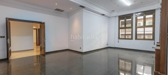 500m² Office in Granada, Spain No. 172334 84