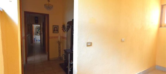 3 غرف نوم شقة في Favara, Italy رقم 153480 9