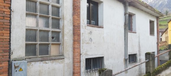 4 bedrooms House in Asturias, Spain No. 162892 11