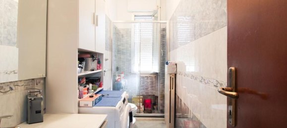 Apartamento de 4 dormitorios en Milan, Italy No. 360736 25