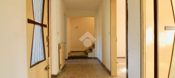 2 bedrooms House in Udine, Italy No. 90736 7